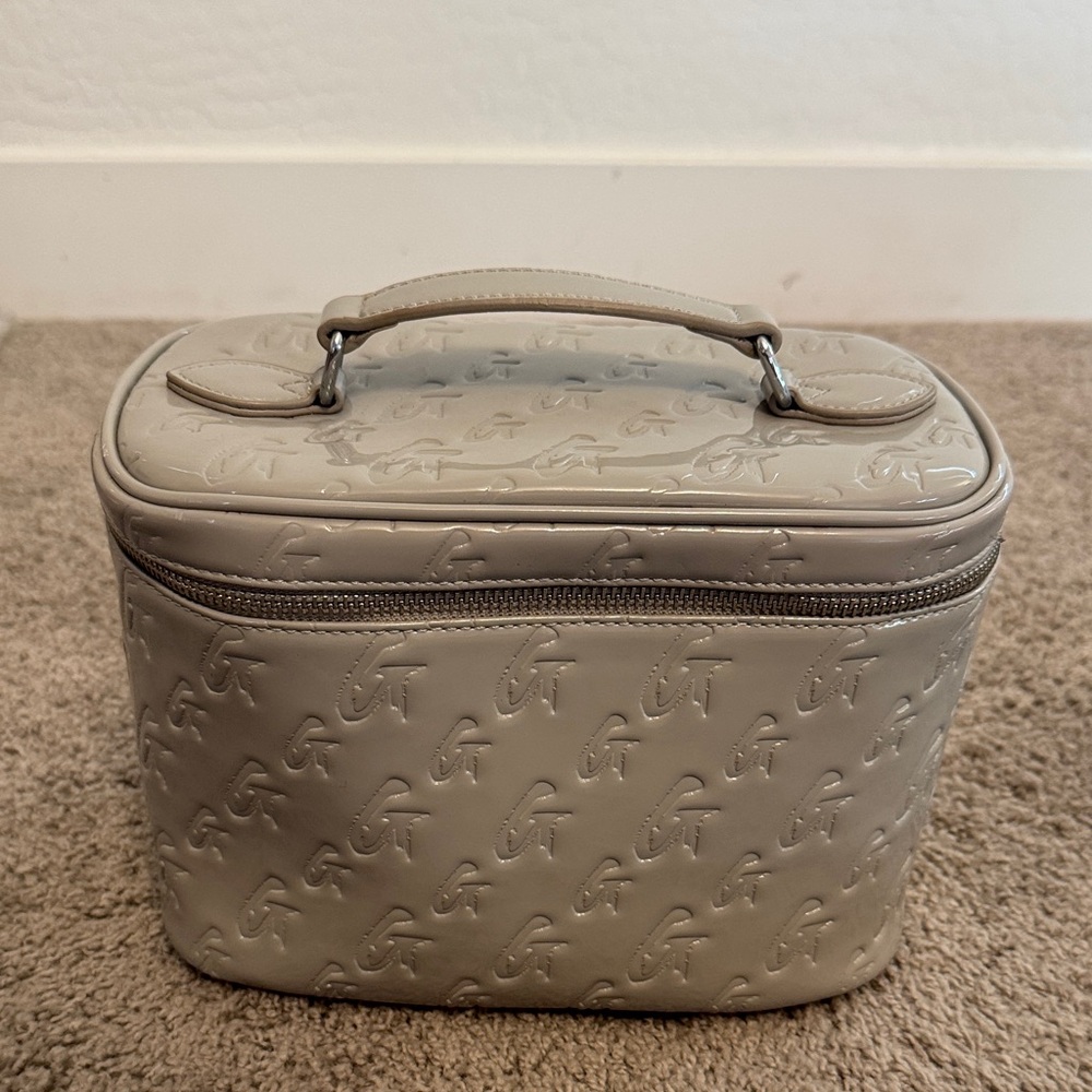 Embossed Gray Vanity Case